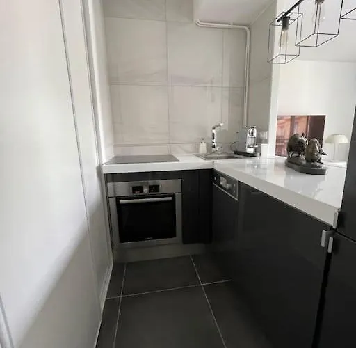 French Design Commerces Paris